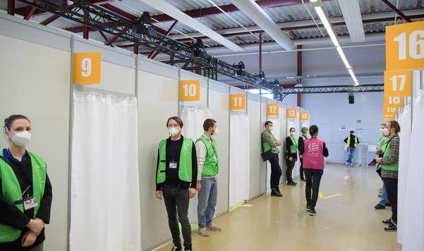 球速官方-NBA联手全国连锁药房 为球队设立现场疫苗接种点