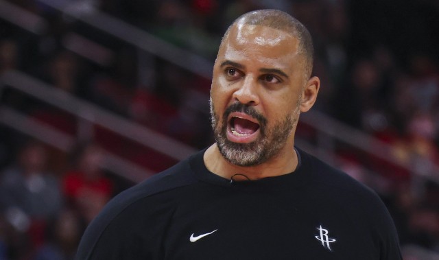 球速体育链接-乌度卡：季后赛完全是另一种比赛 我们在身心上都做好了准备