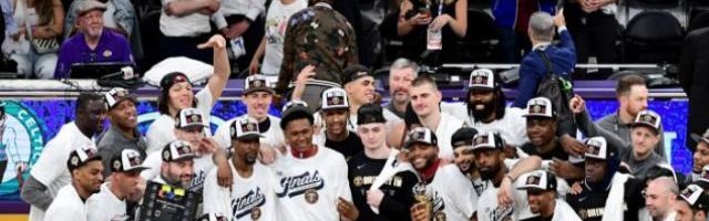 球速体育链接-命运反转！浓眉替身离开湖人或躺冠 首发场均14+8