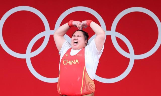 球速体育网址-中国举重8人出战收获7金1银 无愧中国最强梦之队